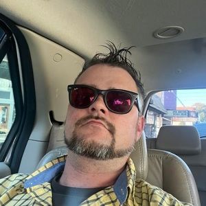 Meet your Posher, Jerome